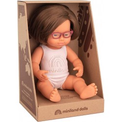 Miniland Poupée Fille avec syndrome de Down à lunettes - Miniland