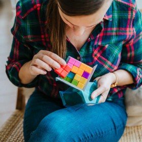 Smartgames Jeu CUBIQ - Smartgames