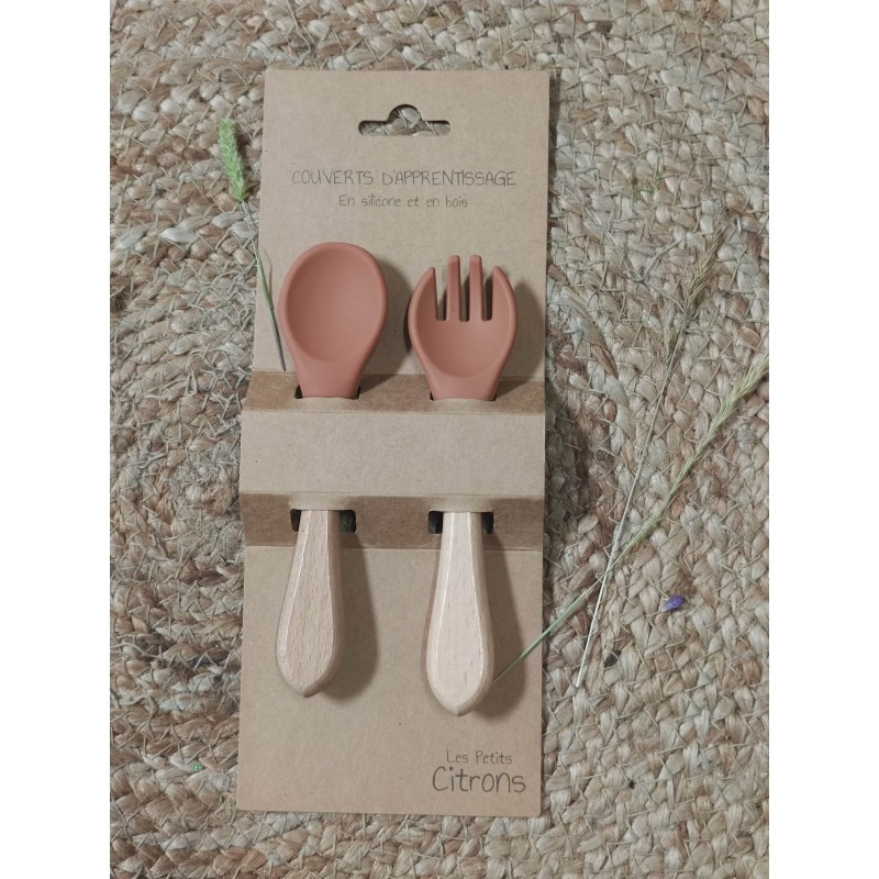 Set de couvert en bois et silicone - Les petits citrons Set de couvert en bois et silicone - Les petits citrons